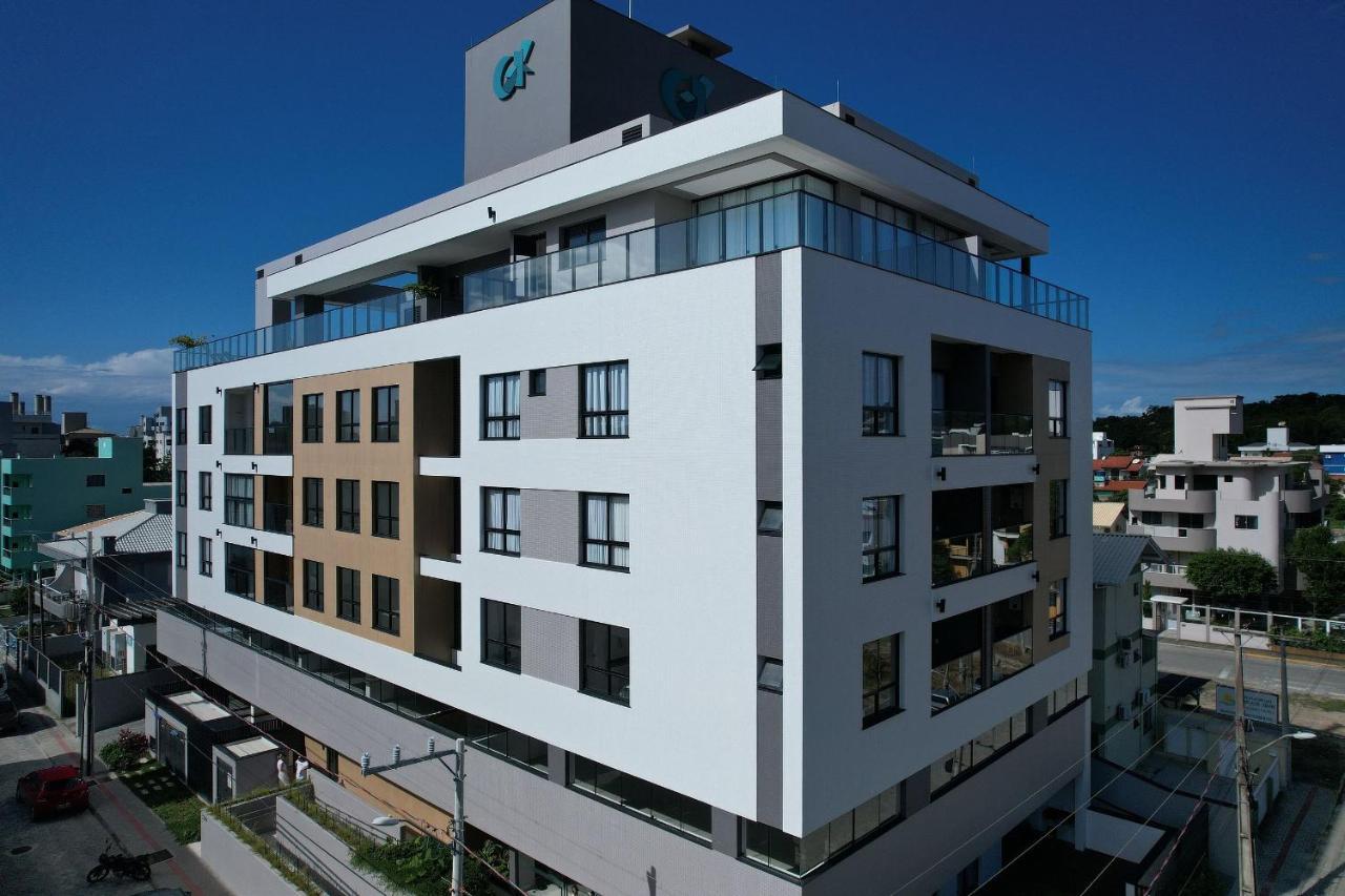Adra 106 - Apartamento No Centro De Bombinhas - Rooftop Com Piscina E Academia - A Poucos Metros Da Praia - Zewnętrze zdjęcie